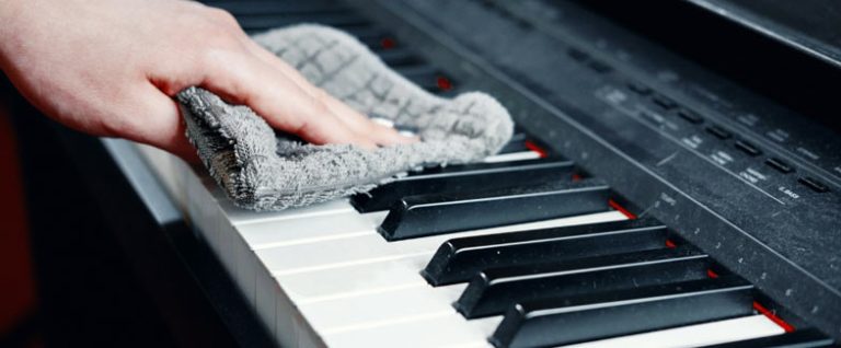 How to Clean Digital Piano Keys ?