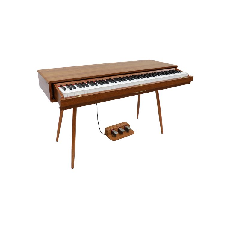 C-909 Single-Tone Digital Piano